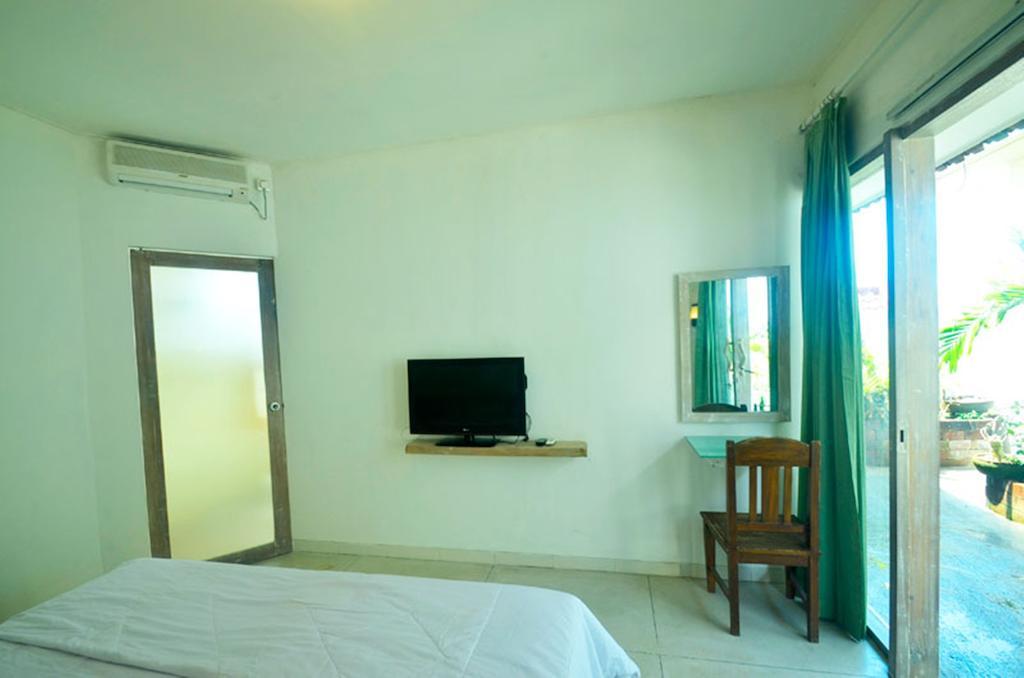 Gusti Homestay Kerobokan Exterior photo