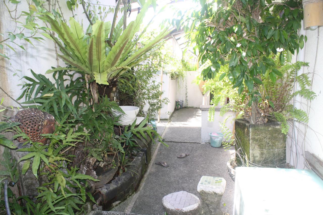 Gusti Homestay Kerobokan Exterior photo